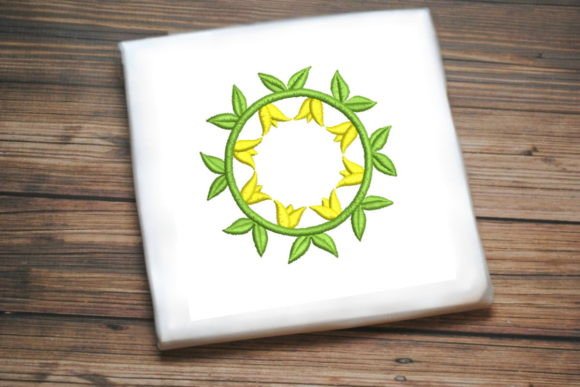 Green & Yellow Flower Wreath: A Craft Fair Standout